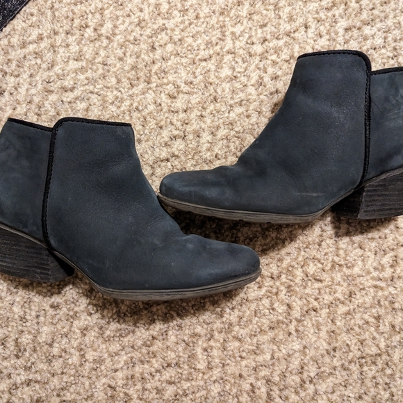 Black Blondo Booties Waterproof - Picture 11 of 15